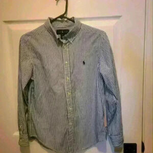 Ralph Lauren Boys Button Down shirt. Previously owned